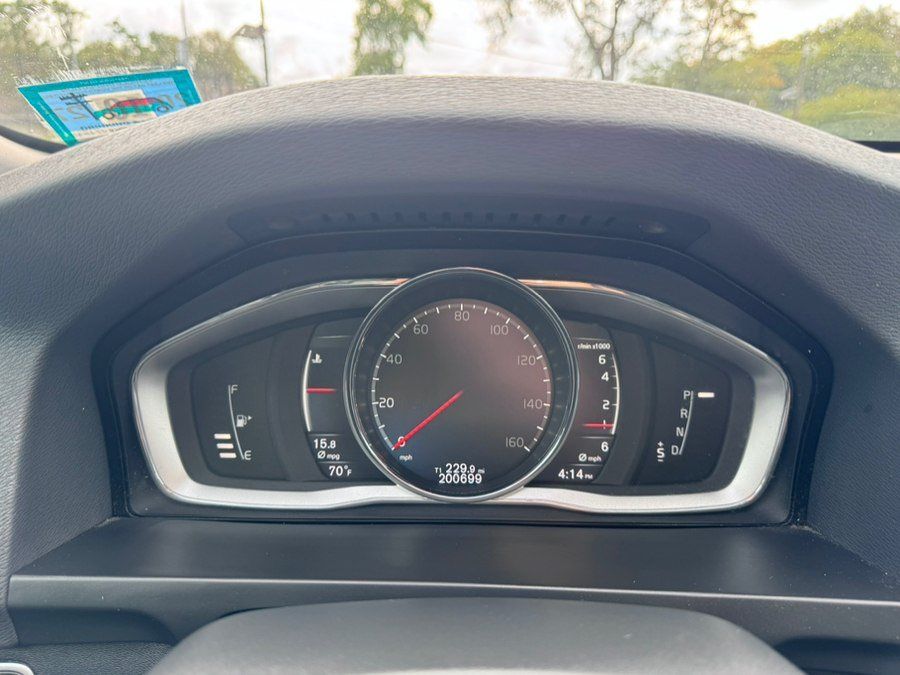 Used 2017 Volvo S60 T5 Inscription FWD image 17