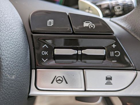 Used 2024 Hyundai Tucson Blue image 22