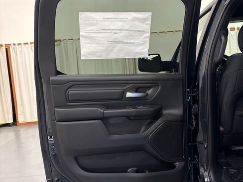 New 2026 RAM 1500 Express AWD/4WD image 22
