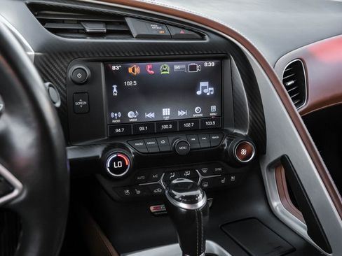 Used 2016 Chevrolet Corvette Z06 w/ 3LZ Preferred Equipment Group image 25