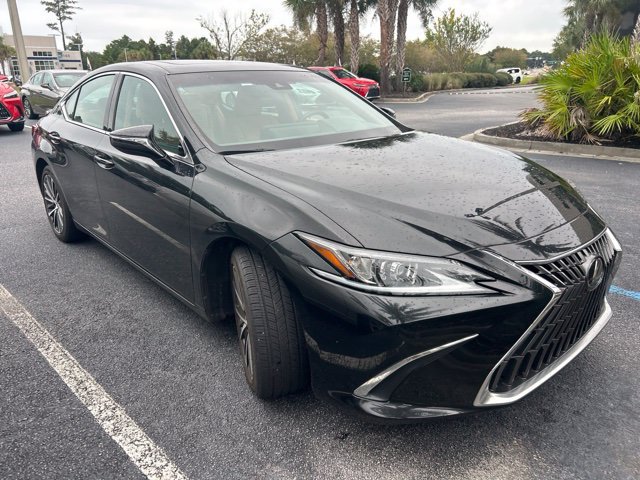 Used 2023 Lexus ES 300h w/ Premium Package FWD image 3