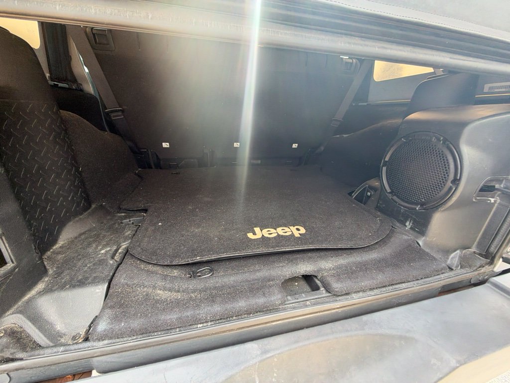 Used 2014 Jeep Wrangler Unlimited Sport w/ Quick Order Package 24S AWD/4WD image 28