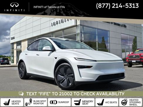 Used 2026 Tesla Model Y 2WD image 1