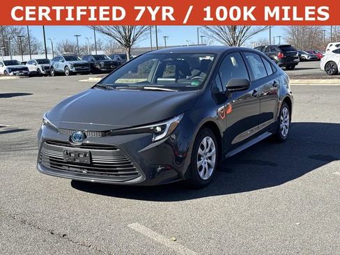 Used 2024 Toyota Corolla LE image 5