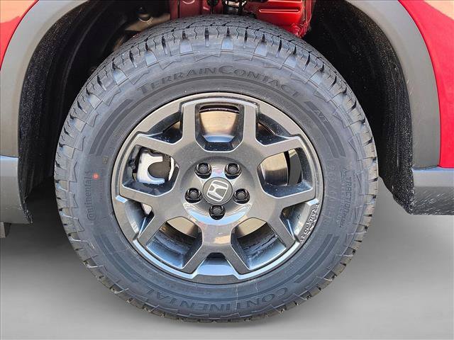 Used 2025 Honda Pilot TrailSport image 10