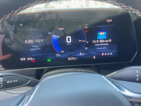 Used 2024 Chevrolet Blazer EV LT AWD/4WD image 16