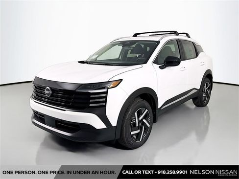 New 2026 Nissan Kicks SV w/ SV Premium Package image 1