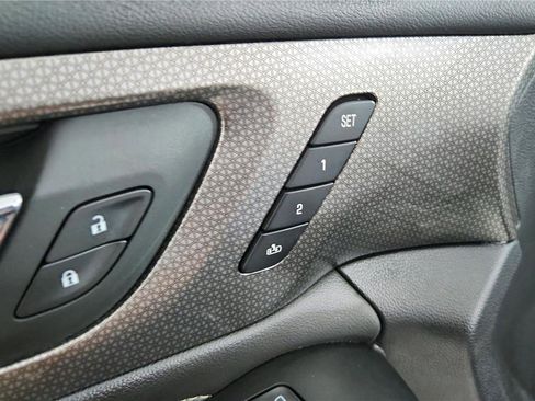 Used 2024 Chevrolet Traverse Premier w/ Redline Edition AWD/4WD image 13