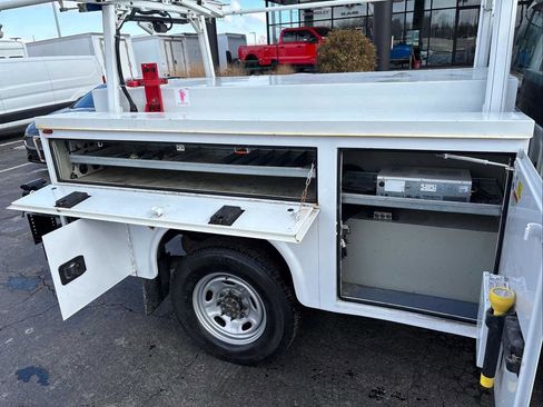 Used 2017 Ford F250 XL image 12