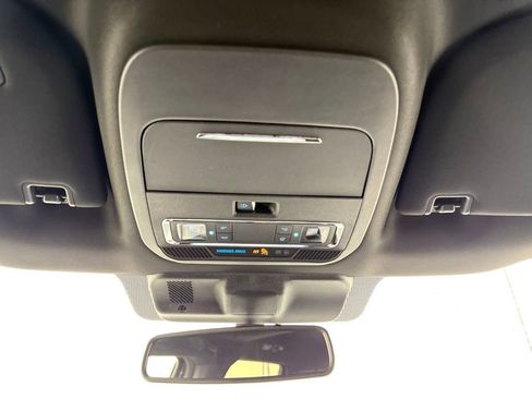 New 2025 Ford F150 Lariat w/ Equipment Group 502A High image 35