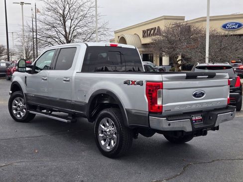 Used 2019 Ford F250 Lariat image 13