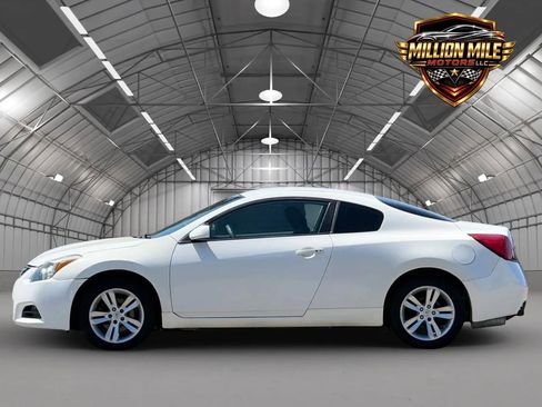 Used 2012 Nissan Altima 2.5 S FWD image 8