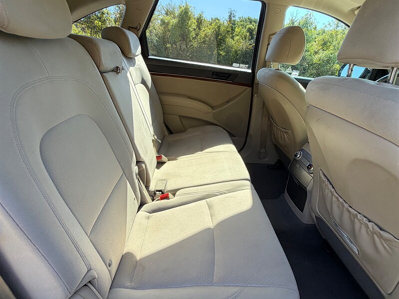 Used 2011 Hyundai Veracruz GLS AWD/4WD image 21