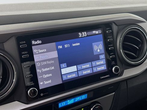 Used 2021 Toyota Tacoma SR5 image 19