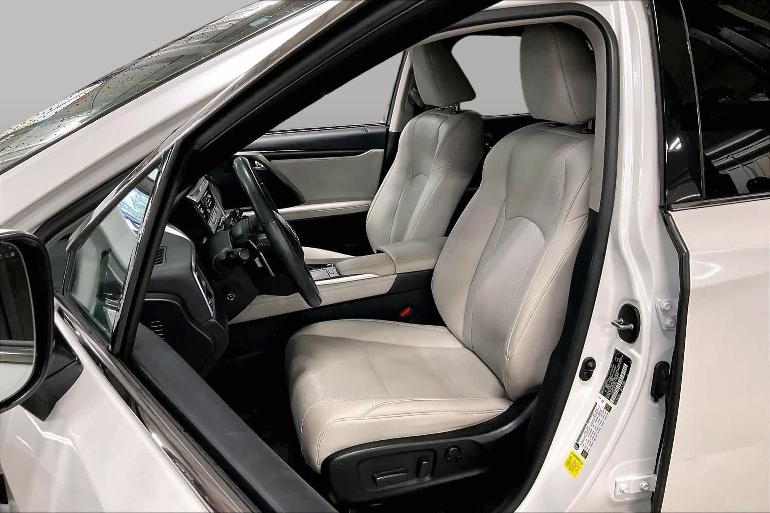 Used 2022 Lexus RX 350 AWD w/ Premium Package image 8