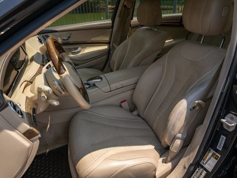 Used 2015 Mercedes-Benz S 550 4MATIC Sedan image 11