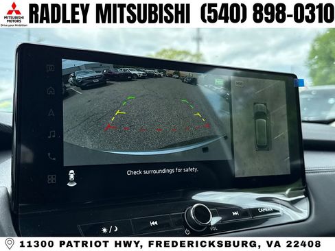 New 2026 Mitsubishi Outlander SE image 9