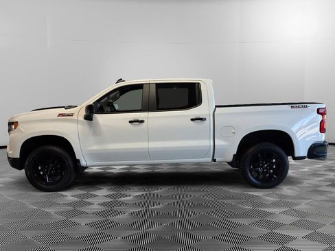 Used 2026 Chevrolet Silverado 1500 LT Trail Boss w/ Convenience Package II AWD/4WD image 2