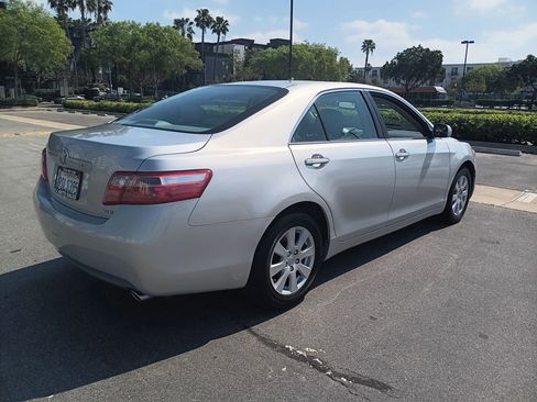 Used 2007 Toyota Camry XLE image 8