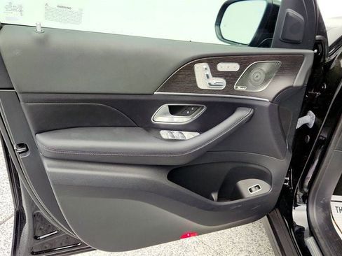 Used 2024 Mercedes-Benz GLS 450 GLS 450 4MATIC SUV image 11