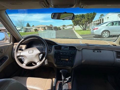 Used 2002 Honda Accord EX image 11