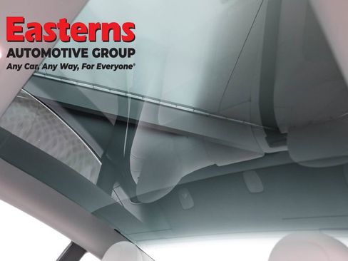 Used 2020 Tesla Model 3 Standard Range image 24