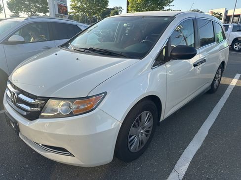 Used 2015 Honda Odyssey LX image 7