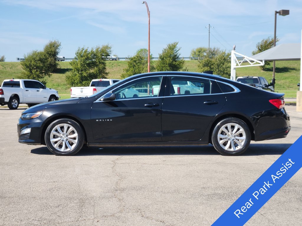 Used 2023 Chevrolet Malibu LT w/ Driver Confidence Package FWD image 4