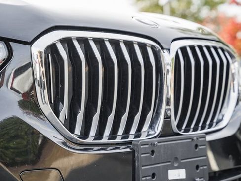 Used 2020 BMW X5 xDrive40i w/ Premium Package image 13