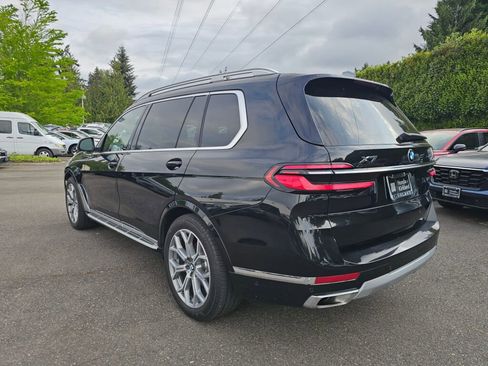 Used 2025 BMW X7 xDrive40i AWD/4WD image 5