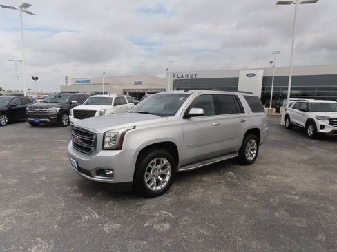 Used 2015 GMC Yukon SLT w/ Open Road Package RWD image 2
