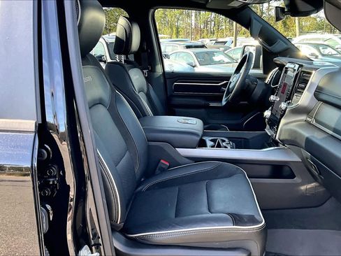 Used 2024 RAM 1500 Laramie image 8