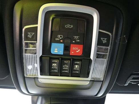 New 2026 RAM 2500 Limited AWD/4WD image 24