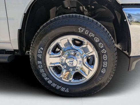 New 2026 RAM 2500 Tradesman AWD/4WD image 10