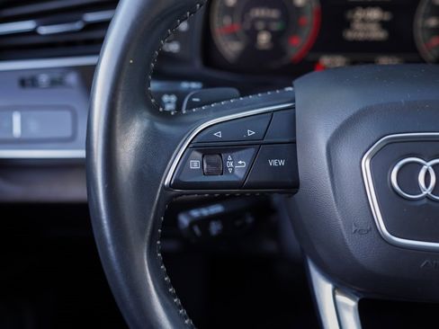 Used 2019 Audi Q8 Prestige w/ Adaptive Chassis Package image 28