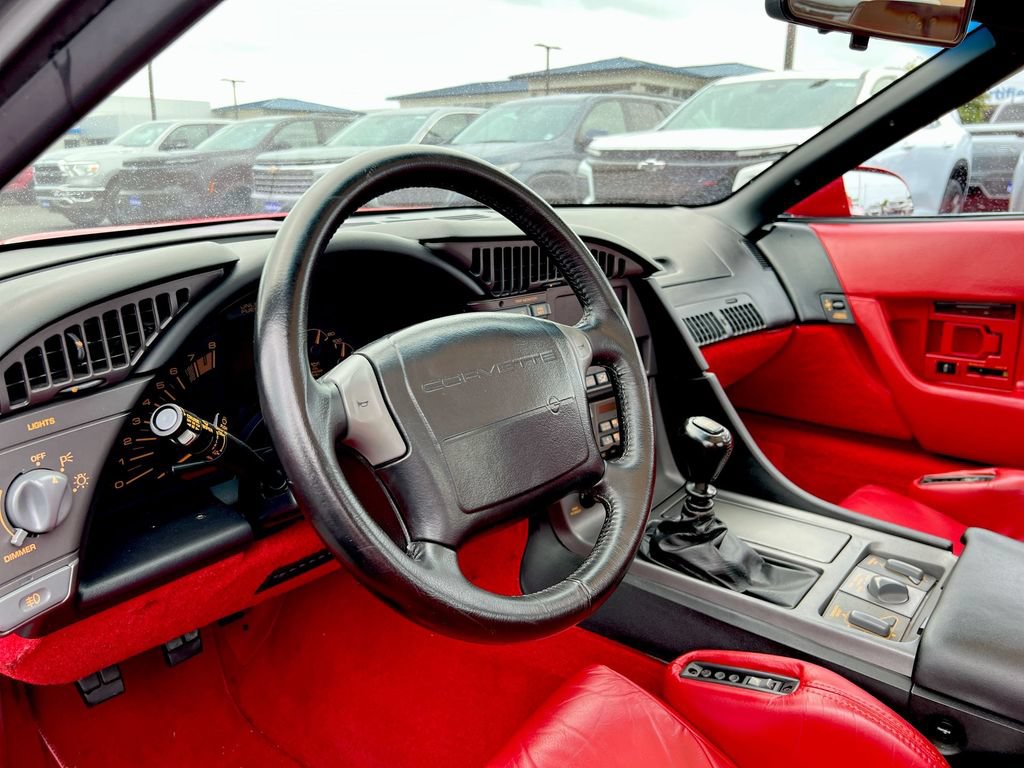 Used 1990 Chevrolet Corvette ZR-1 RWD image 10