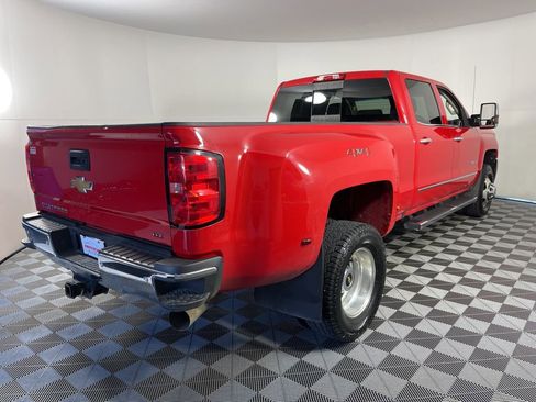 Used 2019 Chevrolet Silverado 3500 LTZ w/ Duramax Plus Package image 16
