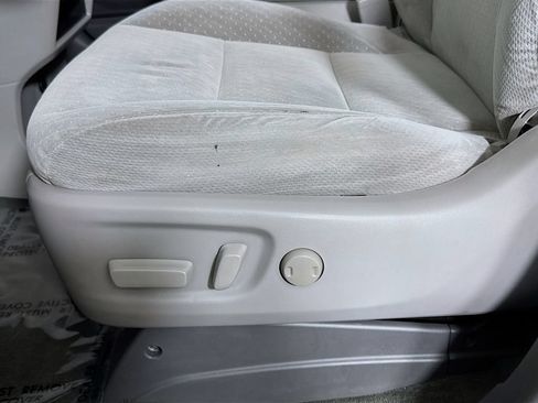 Used 2017 Toyota Sienna LE FWD image 15