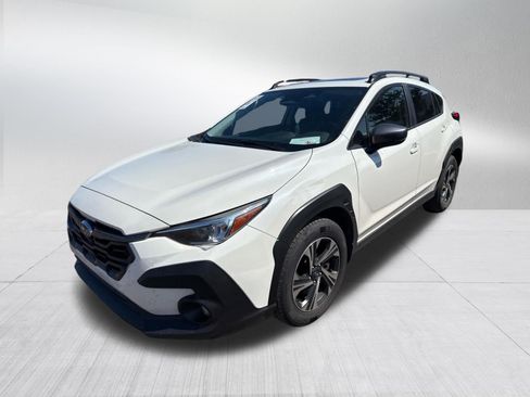 Used 2024 Subaru Crosstrek 2.0i Premium AWD/4WD image 3