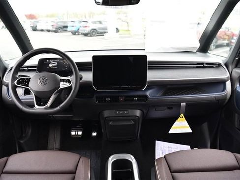 New 2025 Volkswagen ID. Buzz Pro S image 8