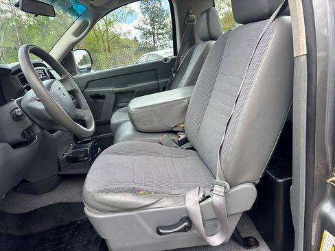 Used 2006 Dodge Ram 1500 Truck ST w/ V6 Value Group RWD image 7