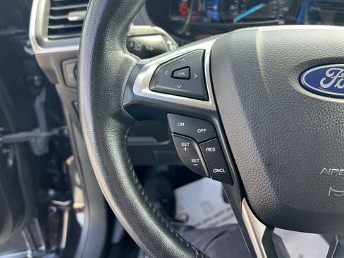 Used 2023 Ford Edge SEL AWD/4WD image 19