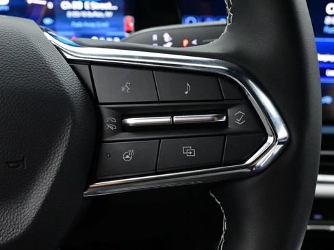 Used 2026 Chevrolet Equinox EV LT FWD image 26