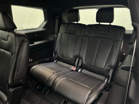 New 2025 Jeep Grand Cherokee L Limited image 15