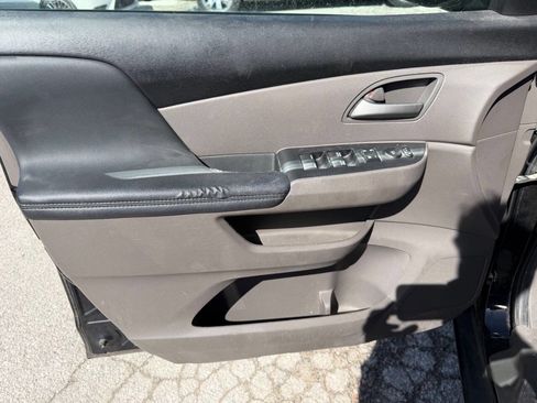 Used 2012 Honda Odyssey EX image 13