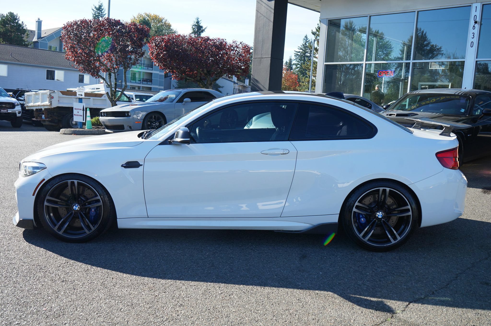 Used 2018 BMW M2 RWD image 2