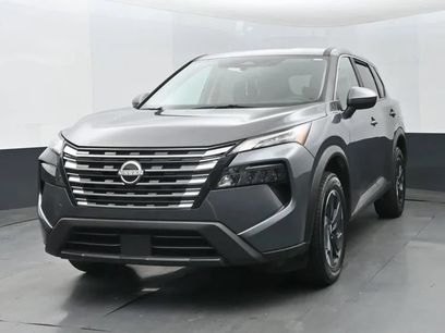 Used 2025 Nissan Rogue SV