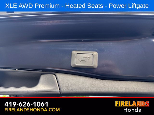 Used 2022 Toyota RAV4 XLE Premium AWD/4WD image 35
