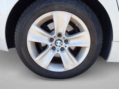 Used 2013 BMW 528i xDrive Sedan AWD/4WD image 7