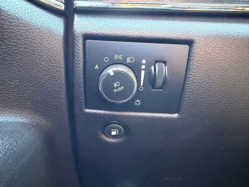 Used 2020 Jeep Grand Cherokee High Altitude AWD/4WD image 23
